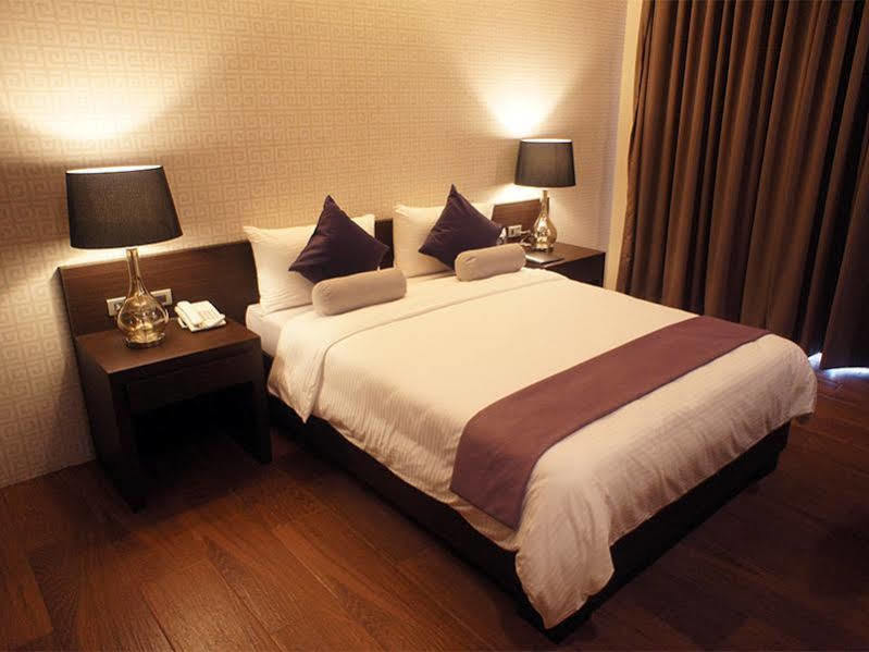 Lenox Hotel Dagupan City Eksteriør bilde