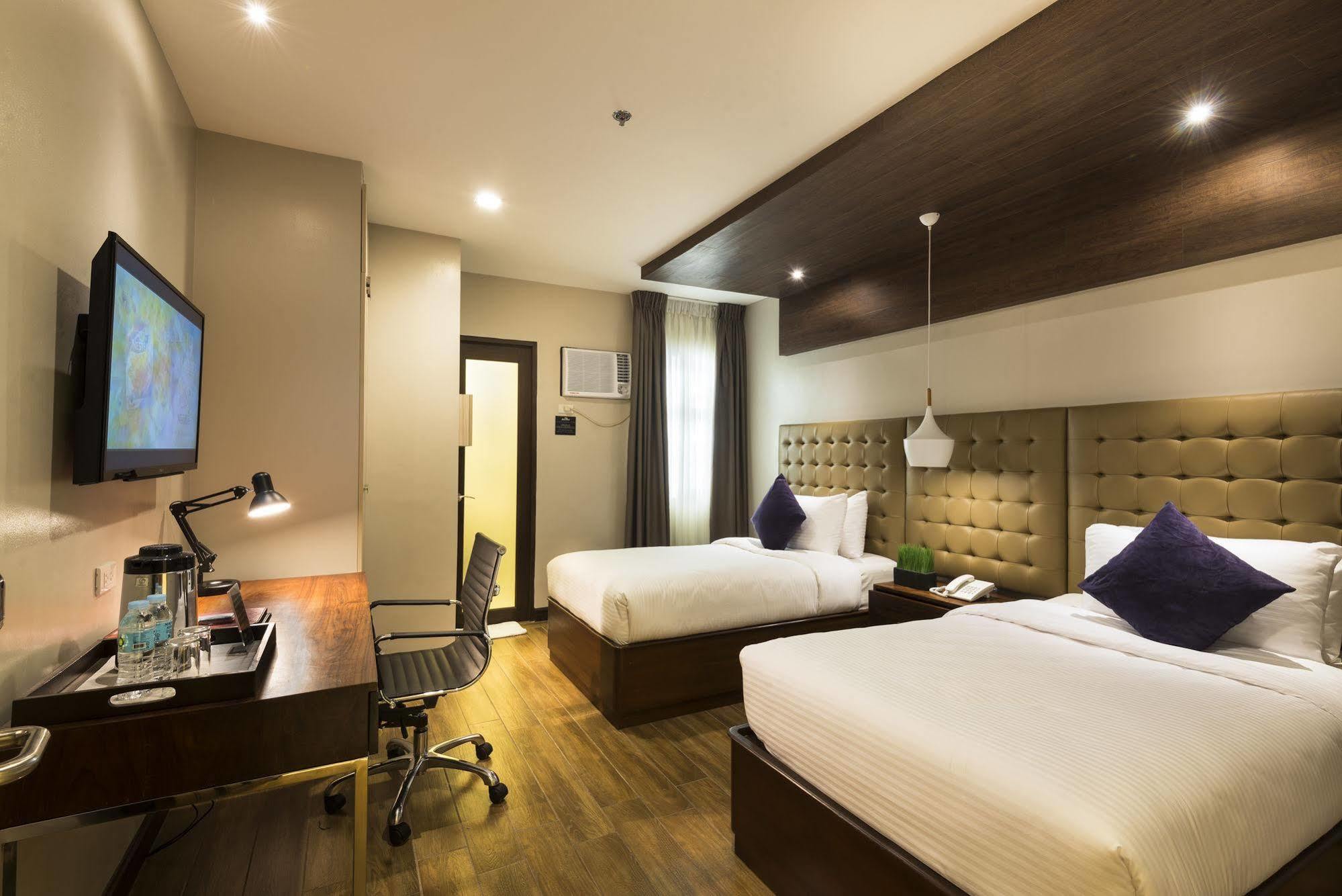 Lenox Hotel Dagupan City Eksteriør bilde