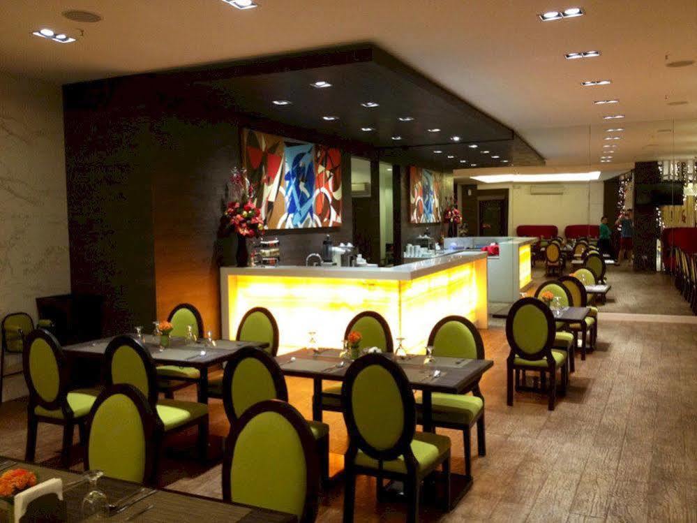 Lenox Hotel Dagupan City Eksteriør bilde